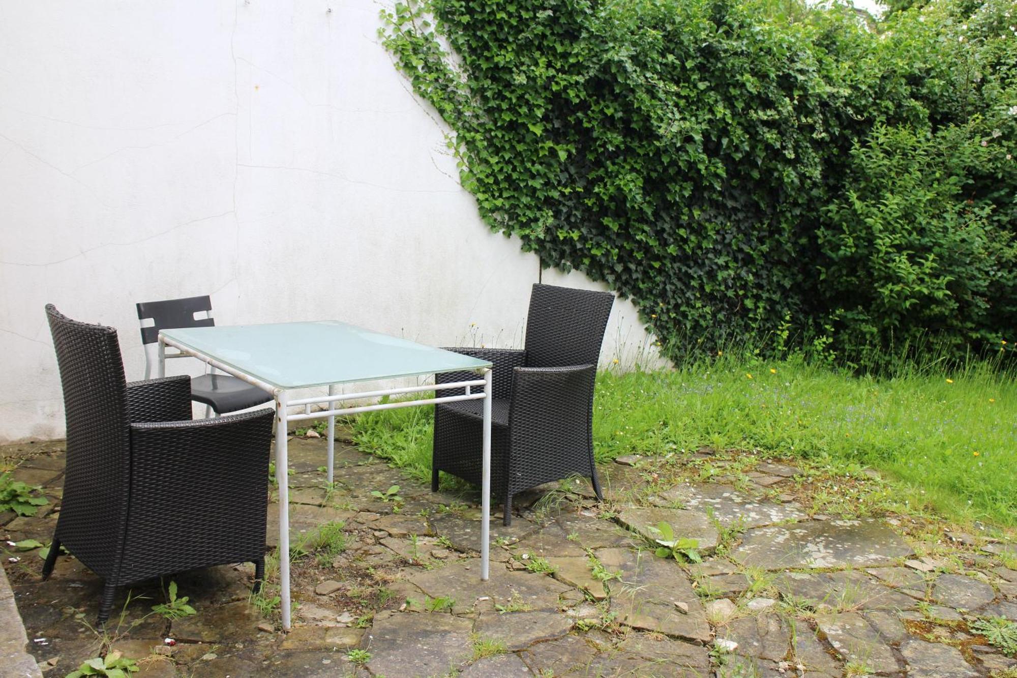 Large Garden Apartment On Golders Green High Road Londres Exterior foto